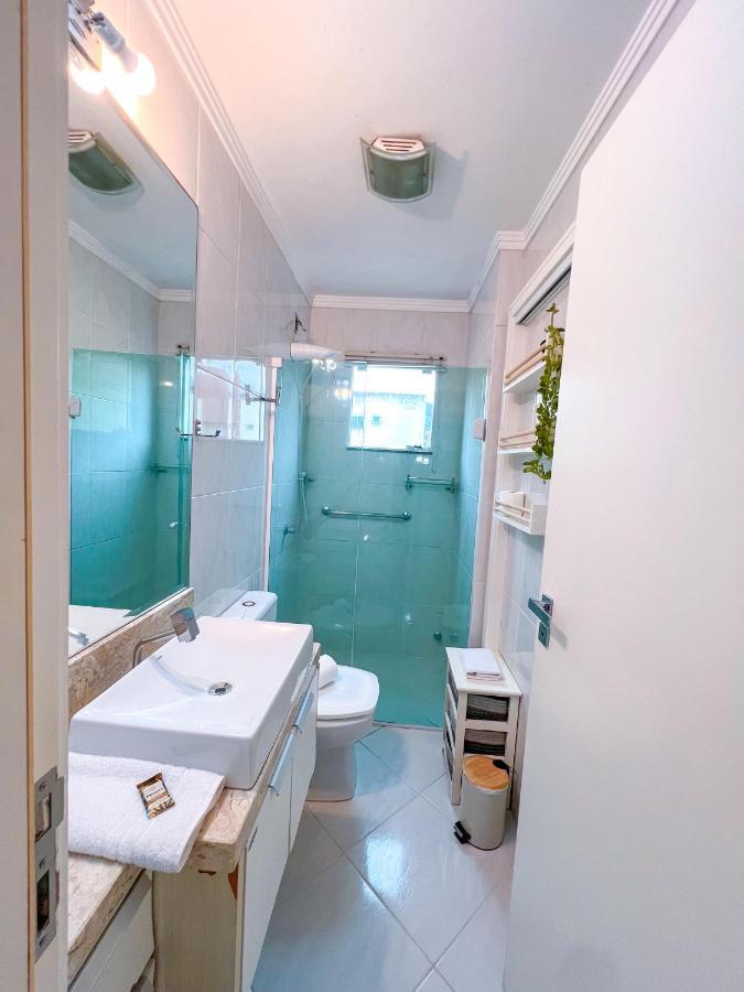 Hospede-Se Com Paola Nesse Lindo Apartamento Completo Com Garagem E Localizacao Estrategica Balneário Camboriú Exteriör bild